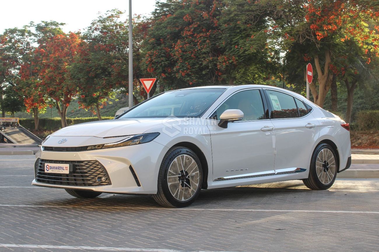 Toyota Camry LUMIERE 2.5L HYBRID AT FWD AT 2026MY