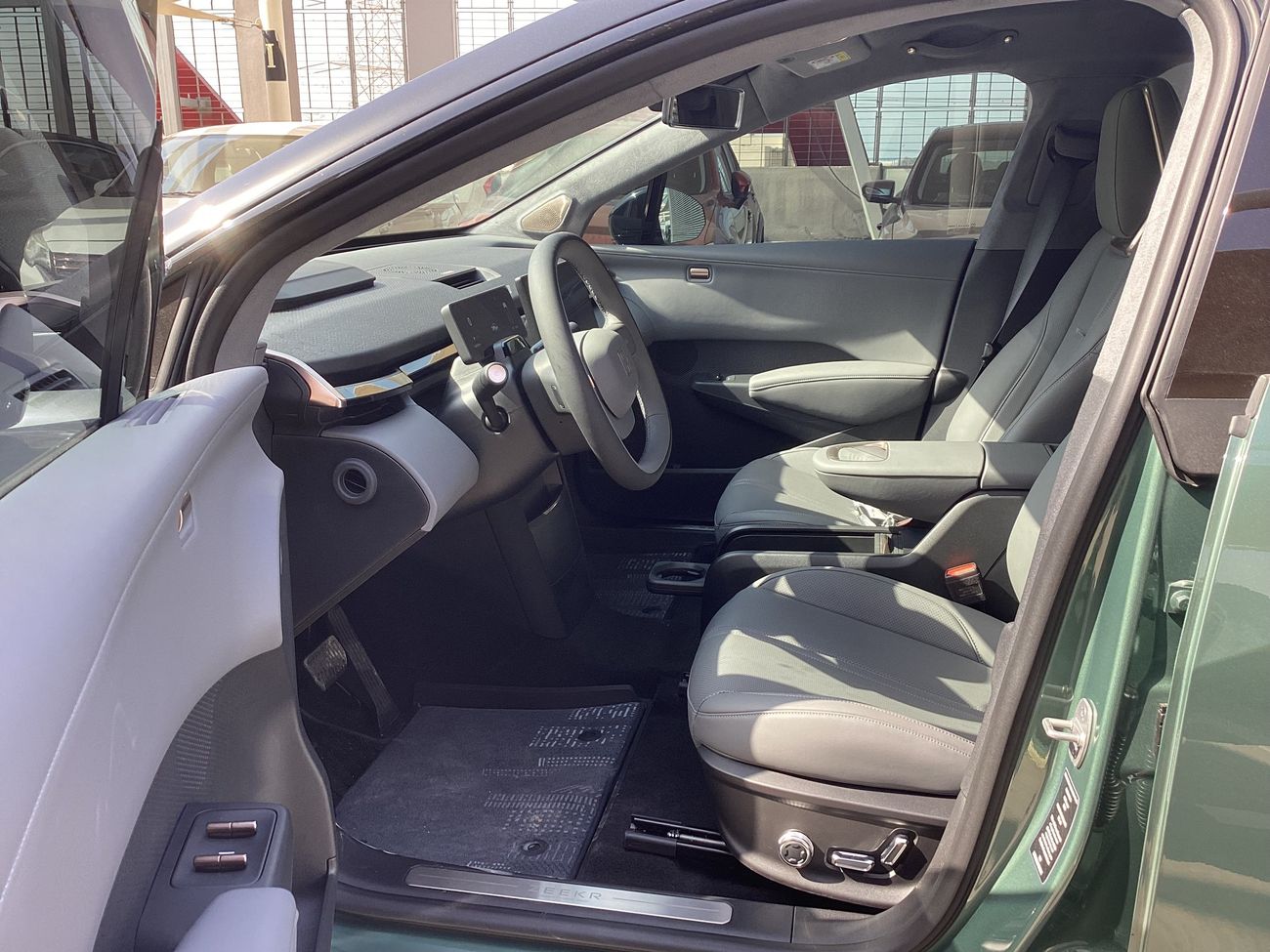 زيكر X Flagship | شامل الضمان | 0 ﺪﻔﻋﺓ ﺃﻮﻟﻯ