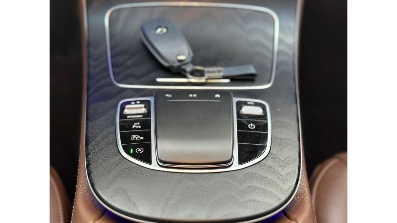 Mercedes-Benz E 250 MERCEDES E250 AMG 2 YEARS WARRANTY