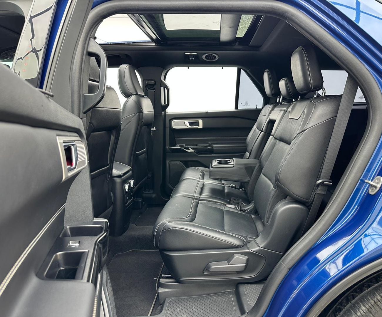 Ford Explorer 2023 Ford Explorer ST, 12/2028 Ford Warranty + Service Contract, Full Ford Service History, GCC