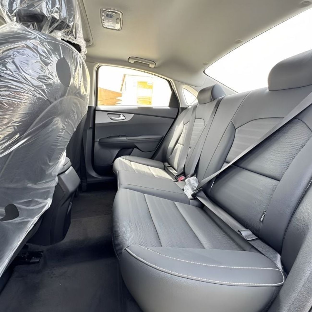 كيا K3 1.5L CVT Comfort Premium Edition with Sunroof | For Export