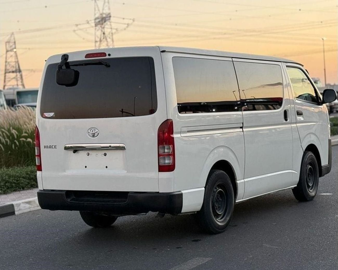 Toyota Hiace PREMIUM CONDITION | 2.8L DIESEL ENGINE | 2019 | RHD
