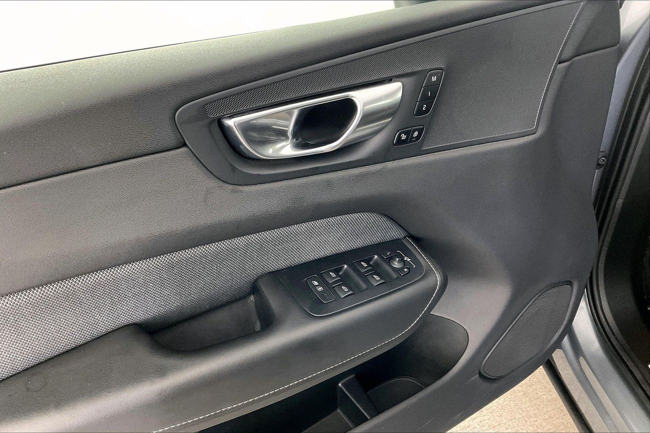 كاديلاك XT6 Premium Luxury | شامل الضمان | 0 ﺪﻔﻋﺓ ﺃﻮﻟﻯ