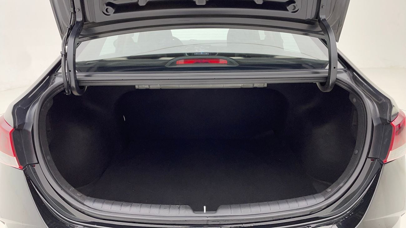 هيونداي أكسنت COMFORT 1.6 | بدون دفعة مقدمة | اختبار قيادة مجاني للمنزل