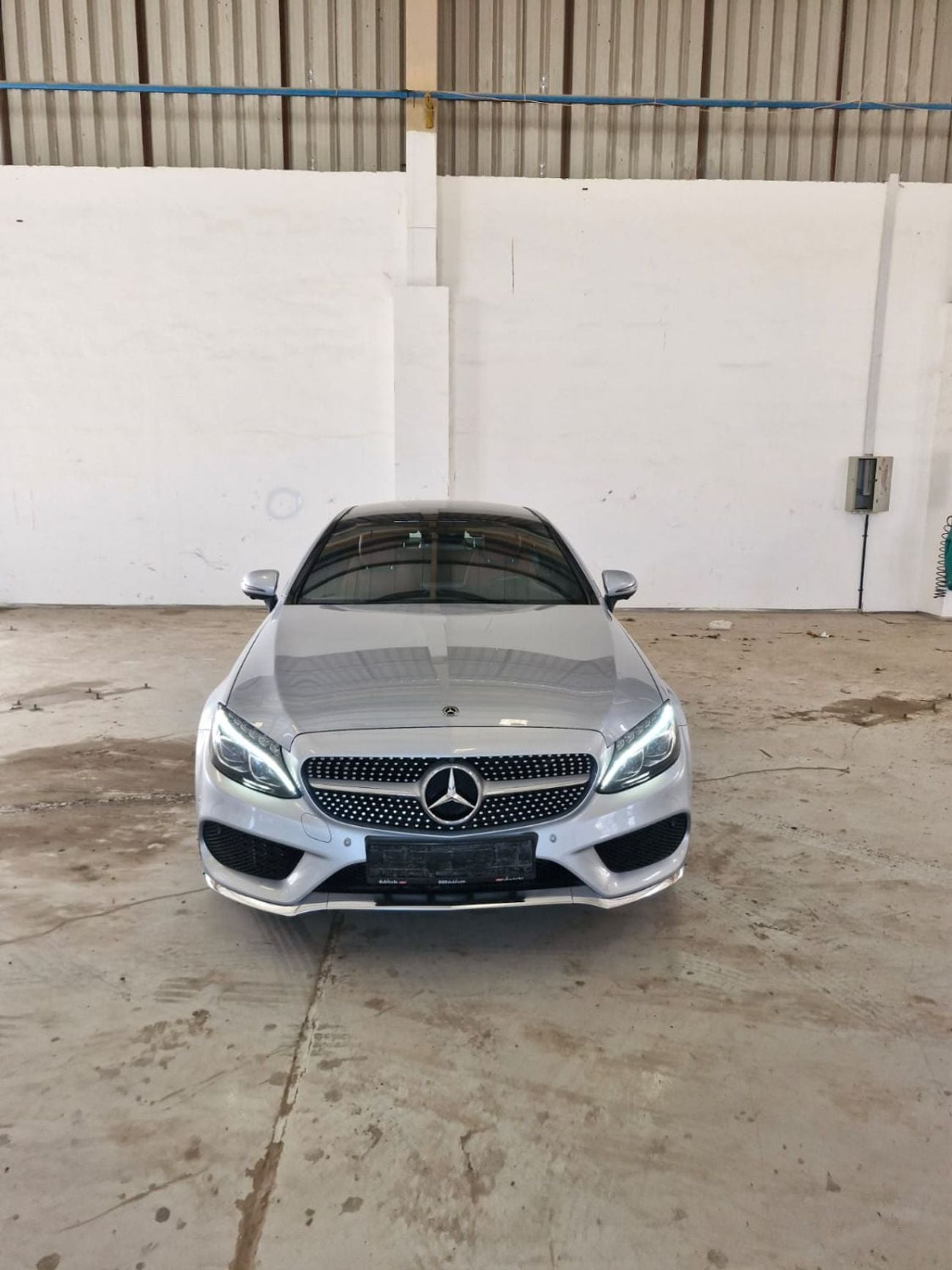 مرسيدس بنز C 200