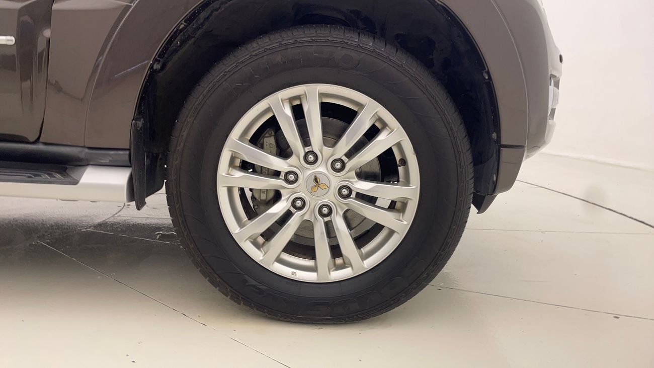 Mitsubishi Pajero GLS HIGHLINE 3.8 | Zero Down Payment | Home Test Drive