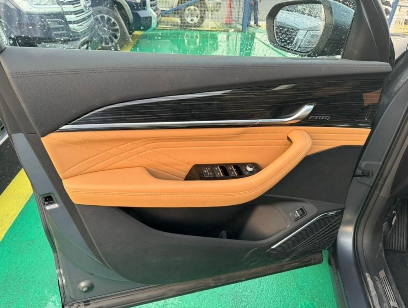 Geely Monjaro NEW 2024 Full Option 4WD 2000cc Petrol Camera 360 Luxury SUV Automatic ZERO KM