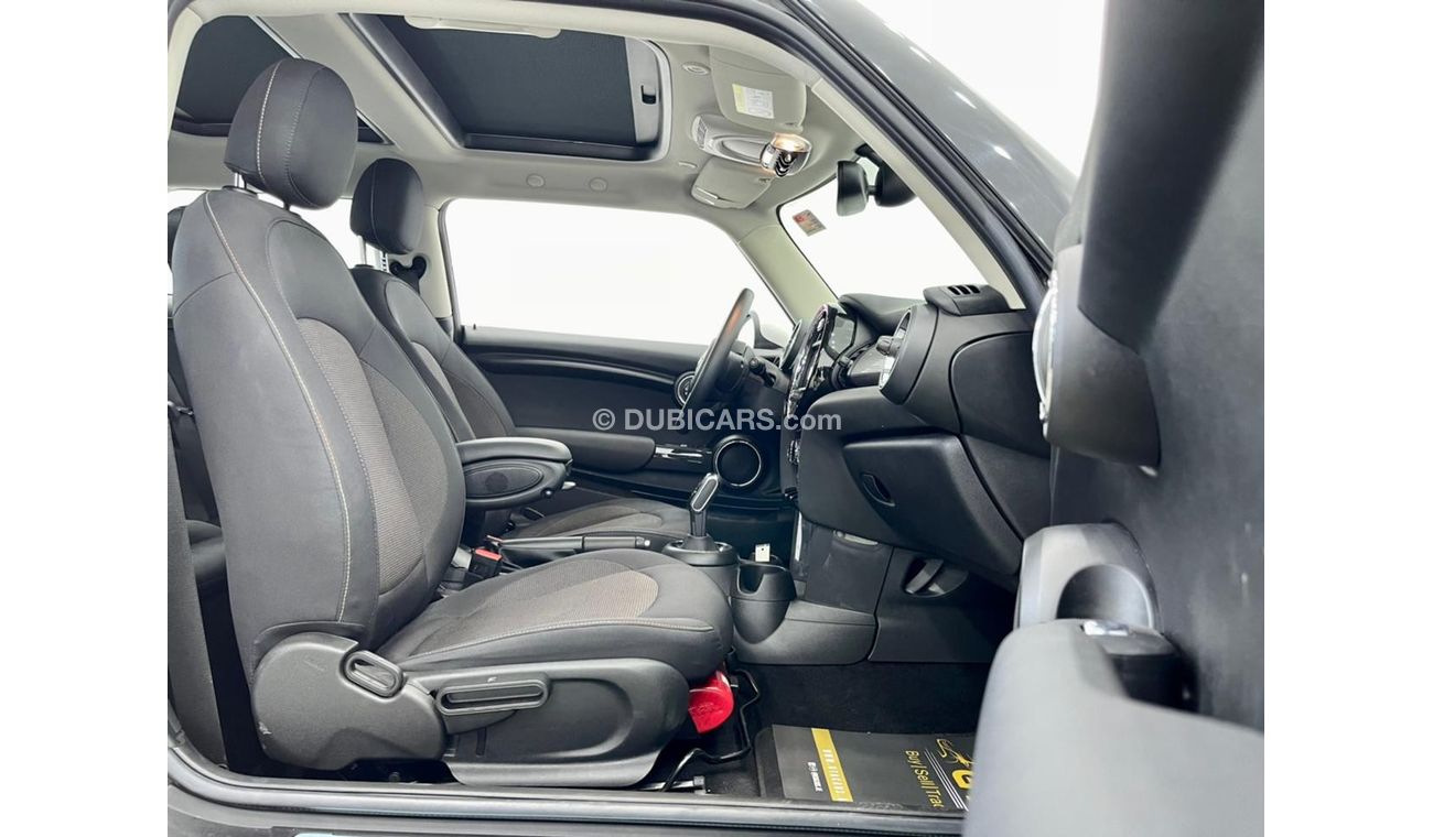 ميني كوبر Std 2019 Mini Cooper, Full Service History, Warranty, Low Mileage, GCC