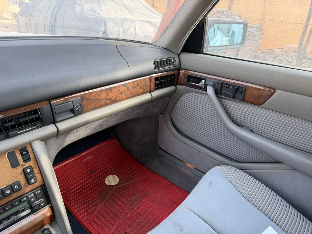 مرسيدس بنز 500 SEL
