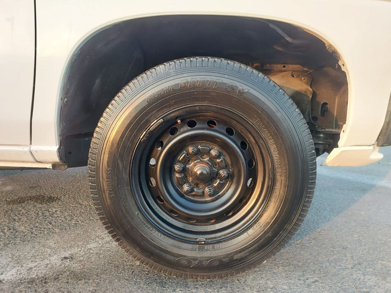 Nissan Pickup NISSAN DATSUN PICKUP RHD 1996 MODEL 2.0 L PETROL MANUAL(PM30402)