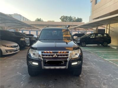 Mitsubishi Pajero GLS Highline 3.8L (274 HP) LHD-4WD-Automatic-Petrol-6 Cylinders-7 Seats-5 Doors