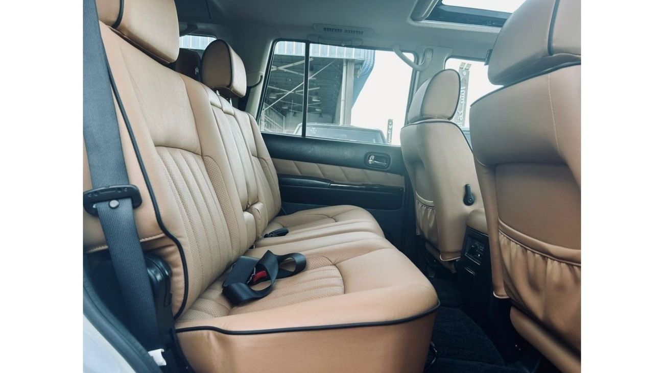 Nissan Patrol SUPER SAFARI 2018 GCC SINGLE OWNER IN MINT CONDITION