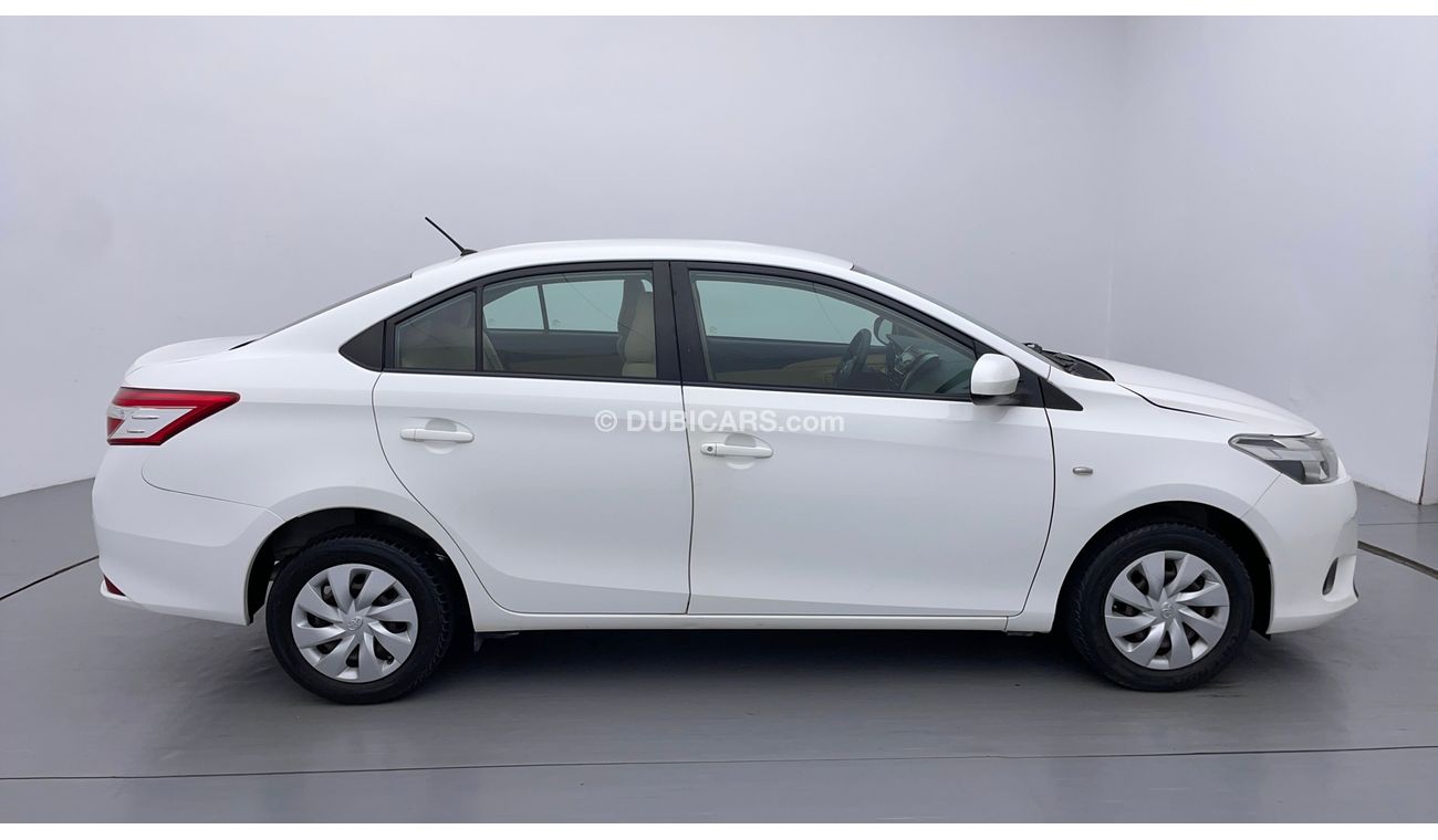 تويوتا يارس SE / E 1.5 | بدون دفعة مقدمة | اختبار قيادة مجاني للمنزل