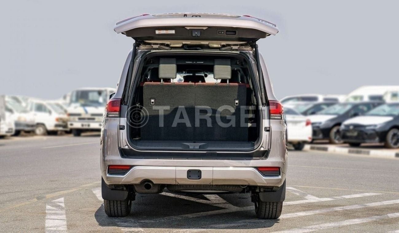 Toyota Land Cruiser LAND CRUISER VXR 3.3L DIESEL 2025