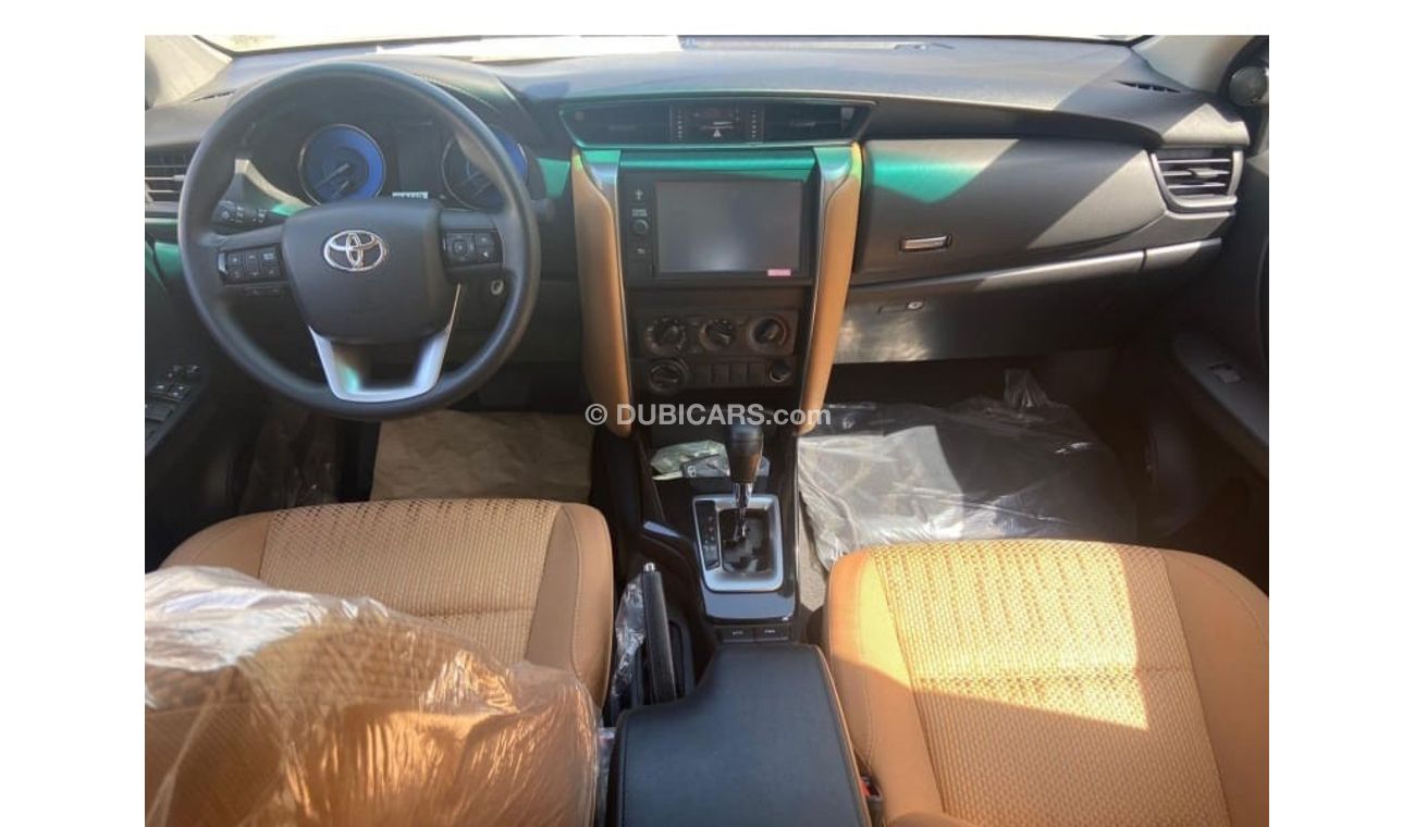Toyota Fortuner TOYOTA FORTUNER 2.4L DSL 4/4 .. 2023