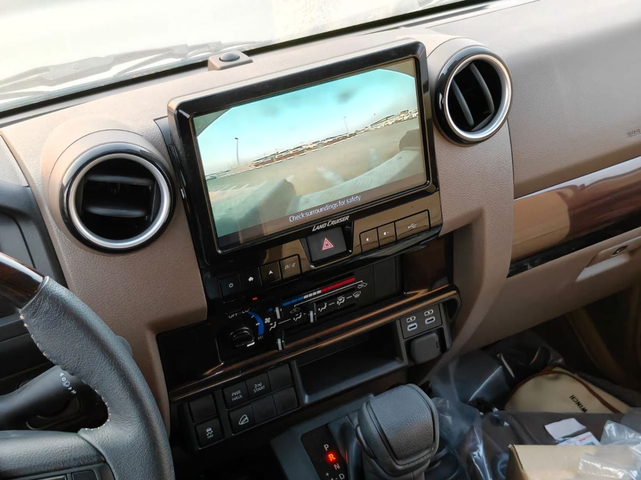 تويوتا لاند كروزر بيك آب D CAB