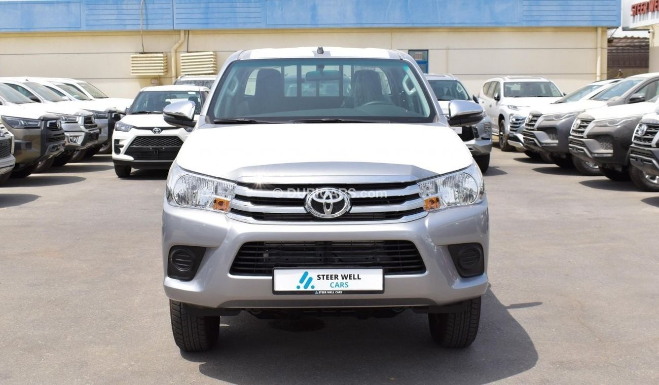 تويوتا هيلوكس DLX  2.4 L 4X4 - DSL - M/T - WITH GCC SPECS AND EXPORT ONLY