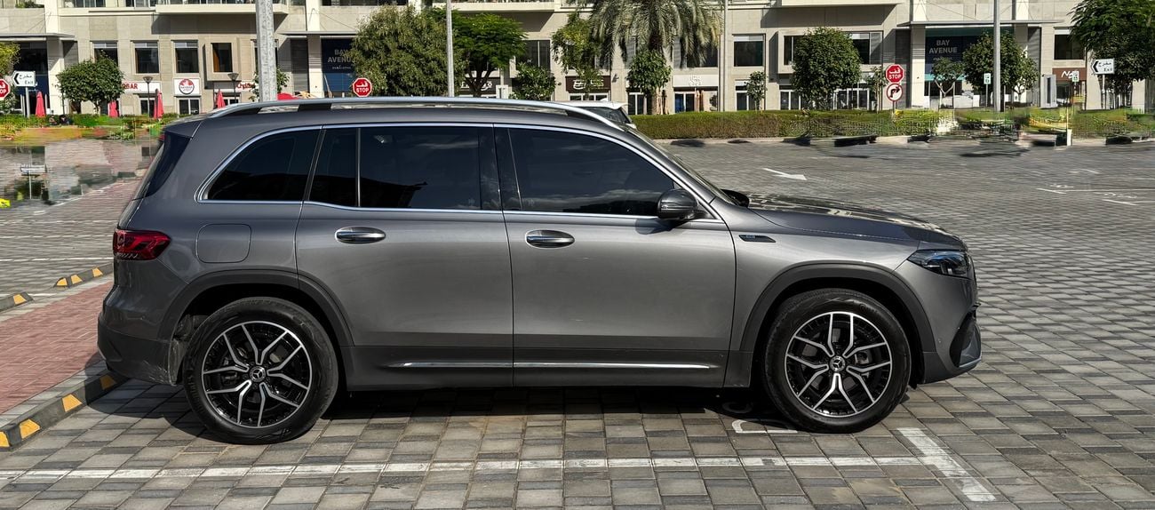 مرسيدس بنز EQB 350