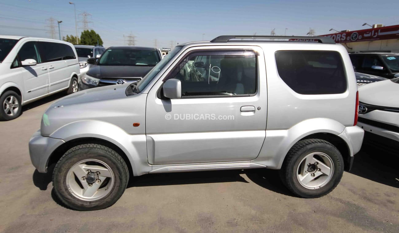 Used Suzuki Jimny 2002 for sale in Dubai - 135259