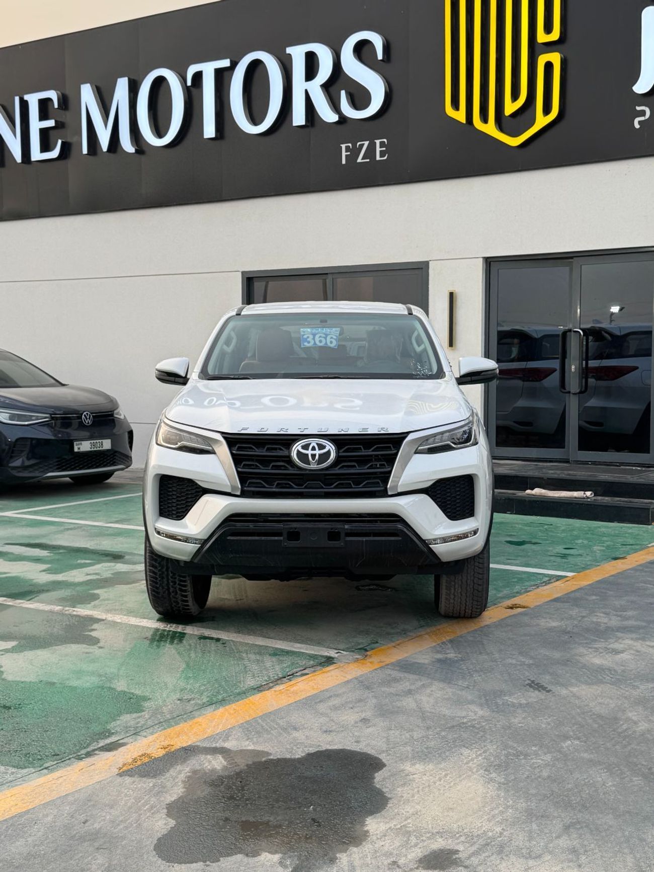 تويوتا فورتونر Toyota Fortuner - SR5 Plus 2.7 L - GCC - 2025