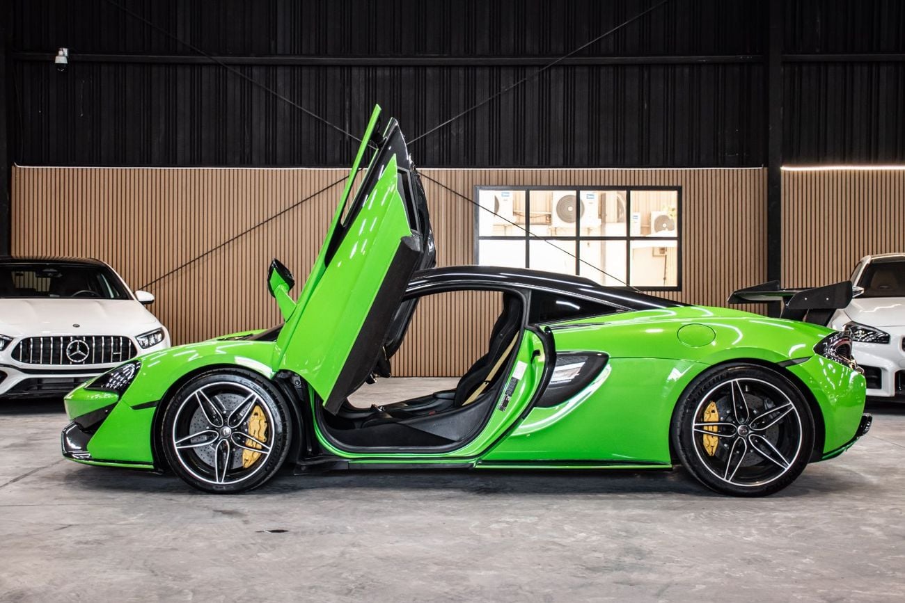 مكلارين 570S STANDARD