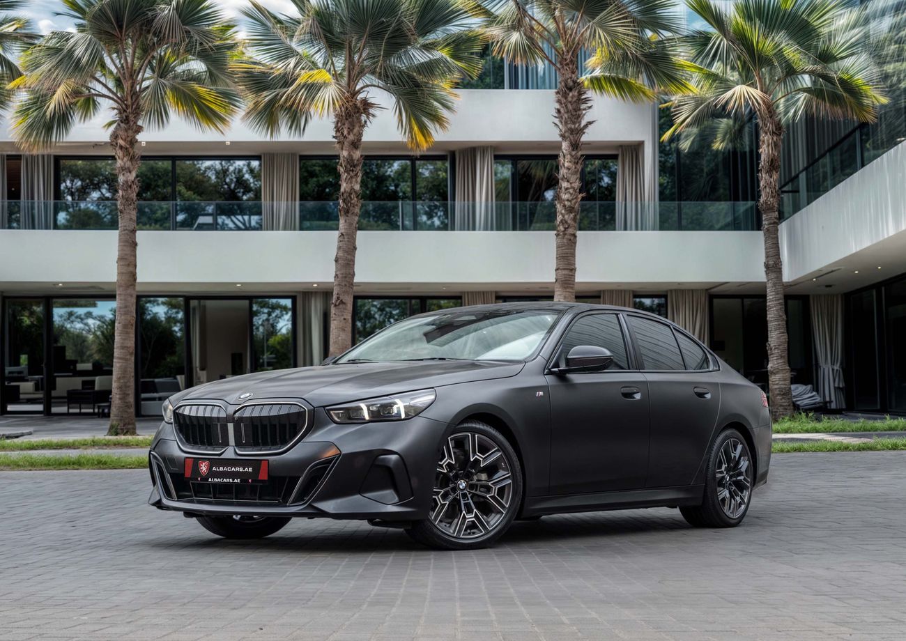 بي أم دبليو 520i G60 520i M | 5,700 P.M | 0% Downpayment | BMW WARRANTY+SERVICE!