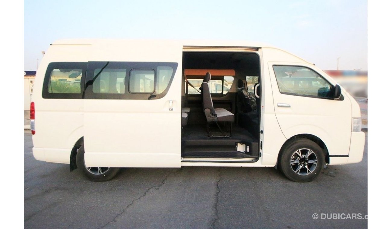 تويوتا هاياس 2021 Toyota Hiace 2.5L Diesel V4 MT | 15 Seats + 3 Point Seat Belt + Rear AC Panel | Export Only