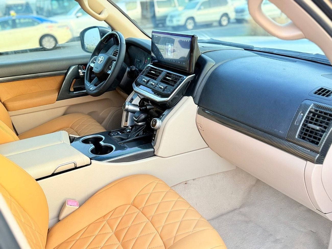 Toyota Land Cruiser GXR+ 4.0L Toyota landcuriser GXR V6 + 4.0L 2017 Years full option