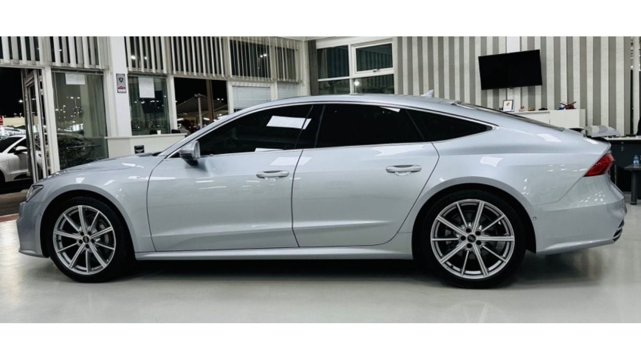 Audi A7 45 TFSI S-Line Style Selection GCC .. FSH .. S line .. Perfect Condition .. Top Range .