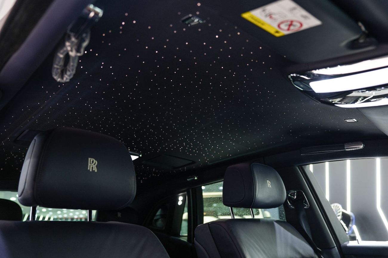 Rolls-Royce Phantom Std 6.8L 2022 Rolls Royce Phantom, Rear-Seat Entertainment, Starlight, Dealer Warranty!!