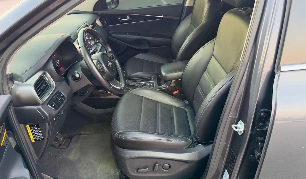 Kia Sorento PREMIUM CONDITION | LHD | 2.0L DIESEL ENGINE | 2015 | ELECTRIC AND MEMORY SEAT