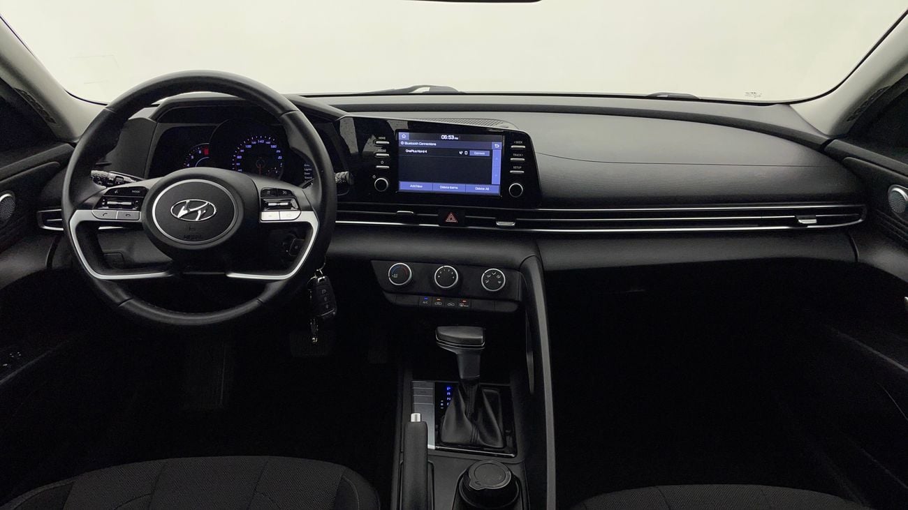 هيونداي إلانترا COMFORT 2 | بدون دفعة مقدمة | اختبار القيادة في المنزل