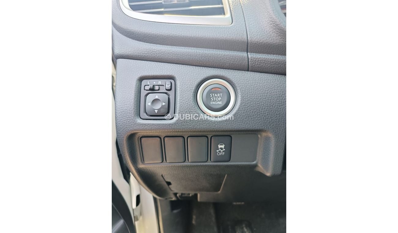 Mitsubishi L200 SPORTERO, 2.4L  DIESEL, MANUAL GEAR BOX, PUSH START (CODE # 67764)