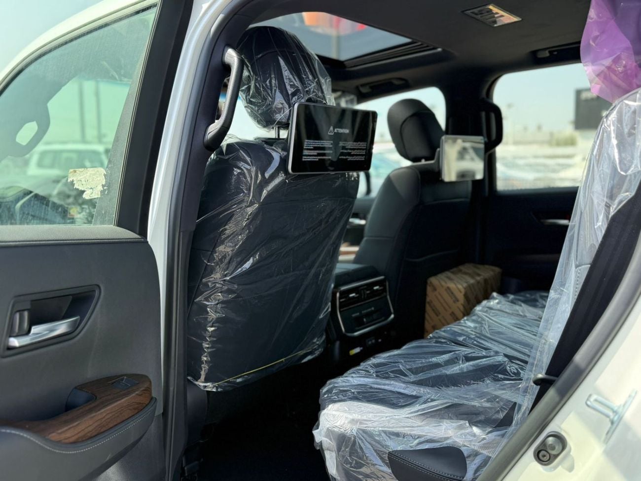 تويوتا لاند كروزر LAND CRUISER GXR-V 3.3L DIESEL TWIN TURBO , FULL OPTION 2026 MODEL