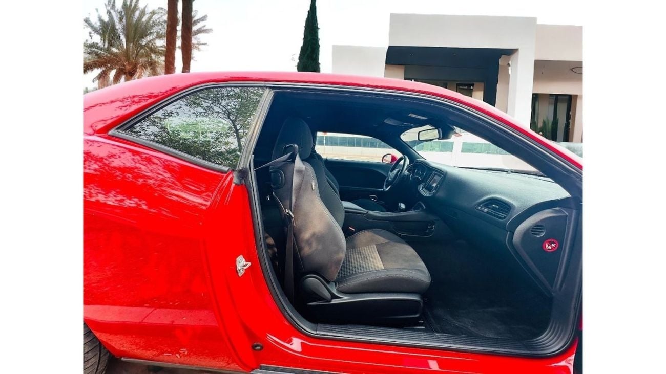 Dodge Challenger R/T AED 1,180PM | DODGE CHALLENGER 3.6L V6 GT | GCC | 0% DP | 2 DOORS COUPE