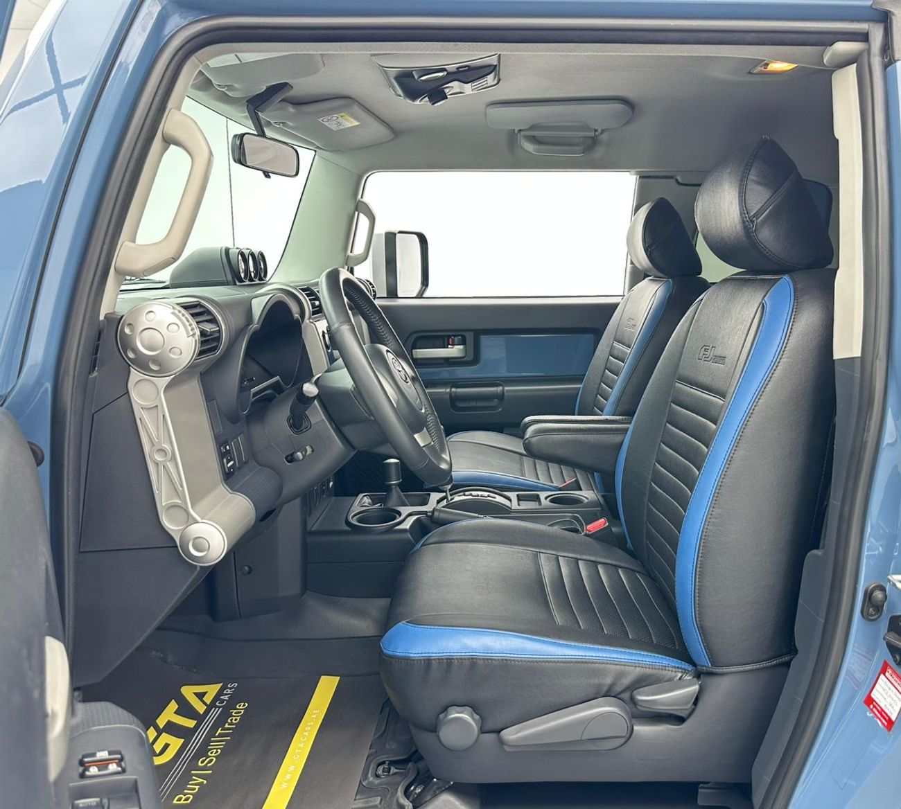 تويوتا إف جي كروزر 2018 Toyota FJ Cruiser GXR, Toyota Full Service History, Excellent Condition, GCC