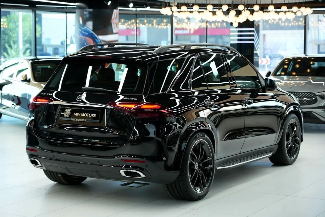 مرسيدس بنز GLE 450 4M DARK SERIES SUV | GCC 0km | Agency Warranty | AMG Package