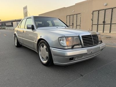 مرسيدس بنز E 500 Lorinser