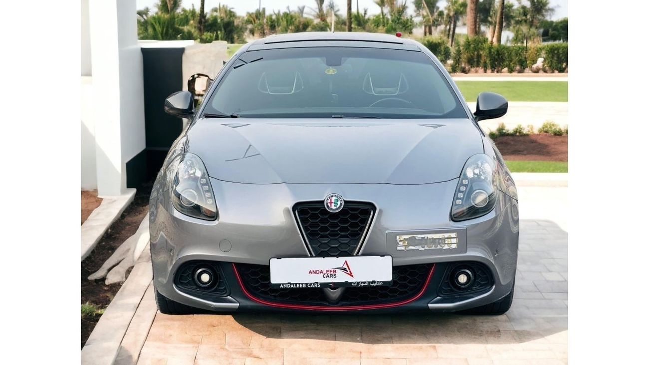 Alfa Romeo Giulietta Veloce AED 710 PM | ALFA ROMEO GIULIETTA 1.8 TC I4 | GCC | 0% DP | WELL MAINTAINED | STYLING EXTERIO