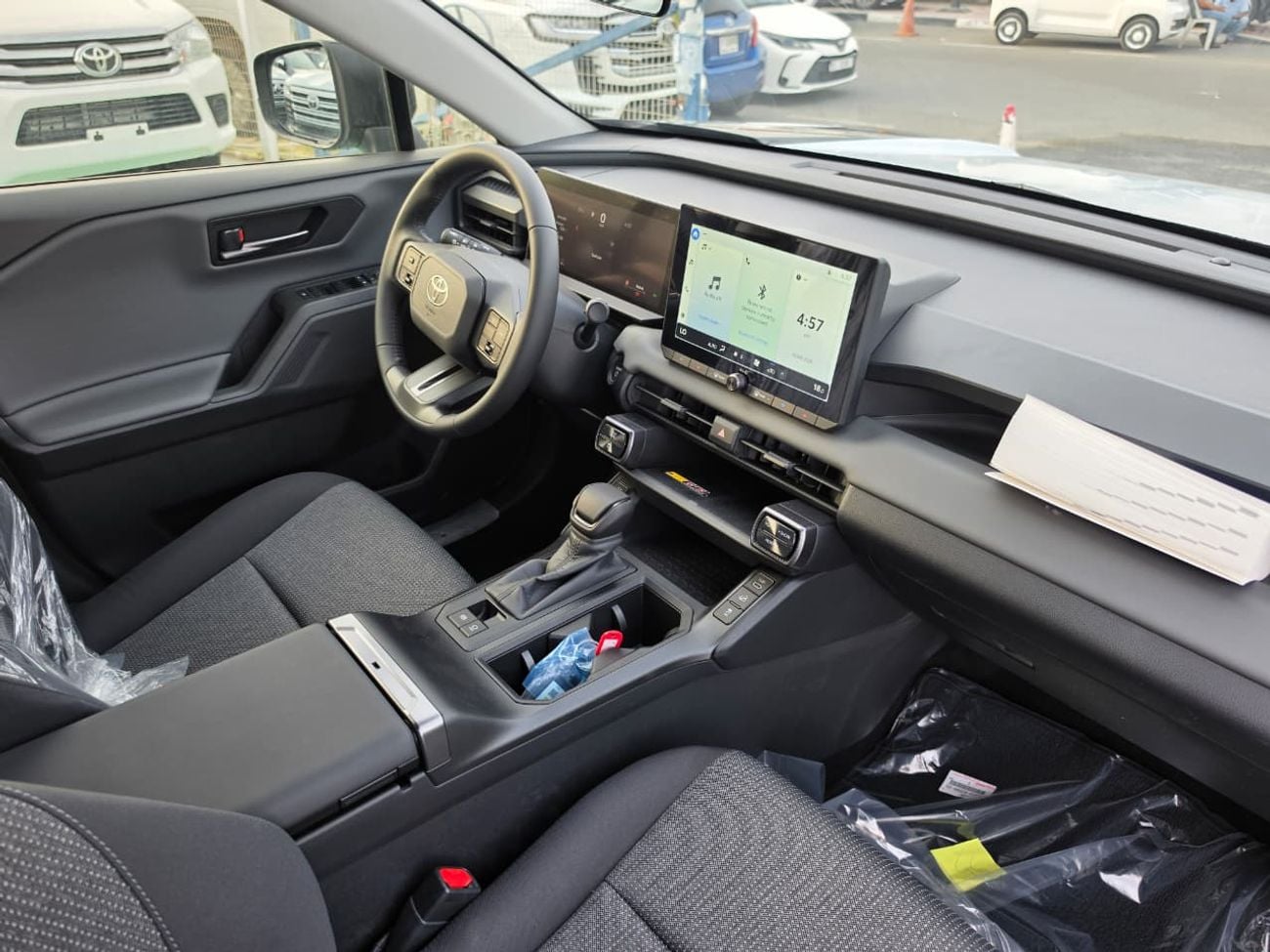 تويوتا راف ٤ Toyota RAV4 AXAL64 Hybrid 2026 – هايبرد | دفع رباعي | 2.5 لتر