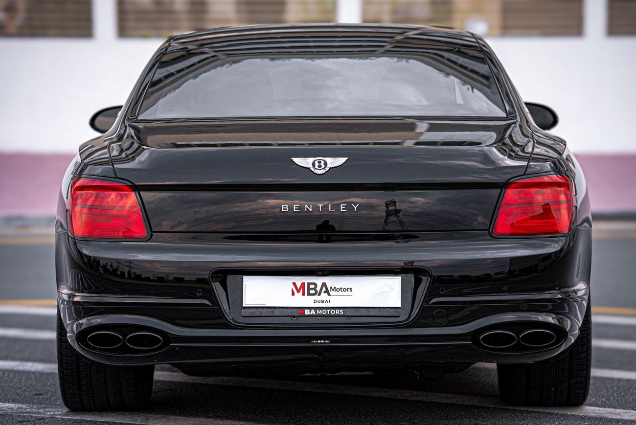 بنتلي فلاينج سبور 4.0T V8