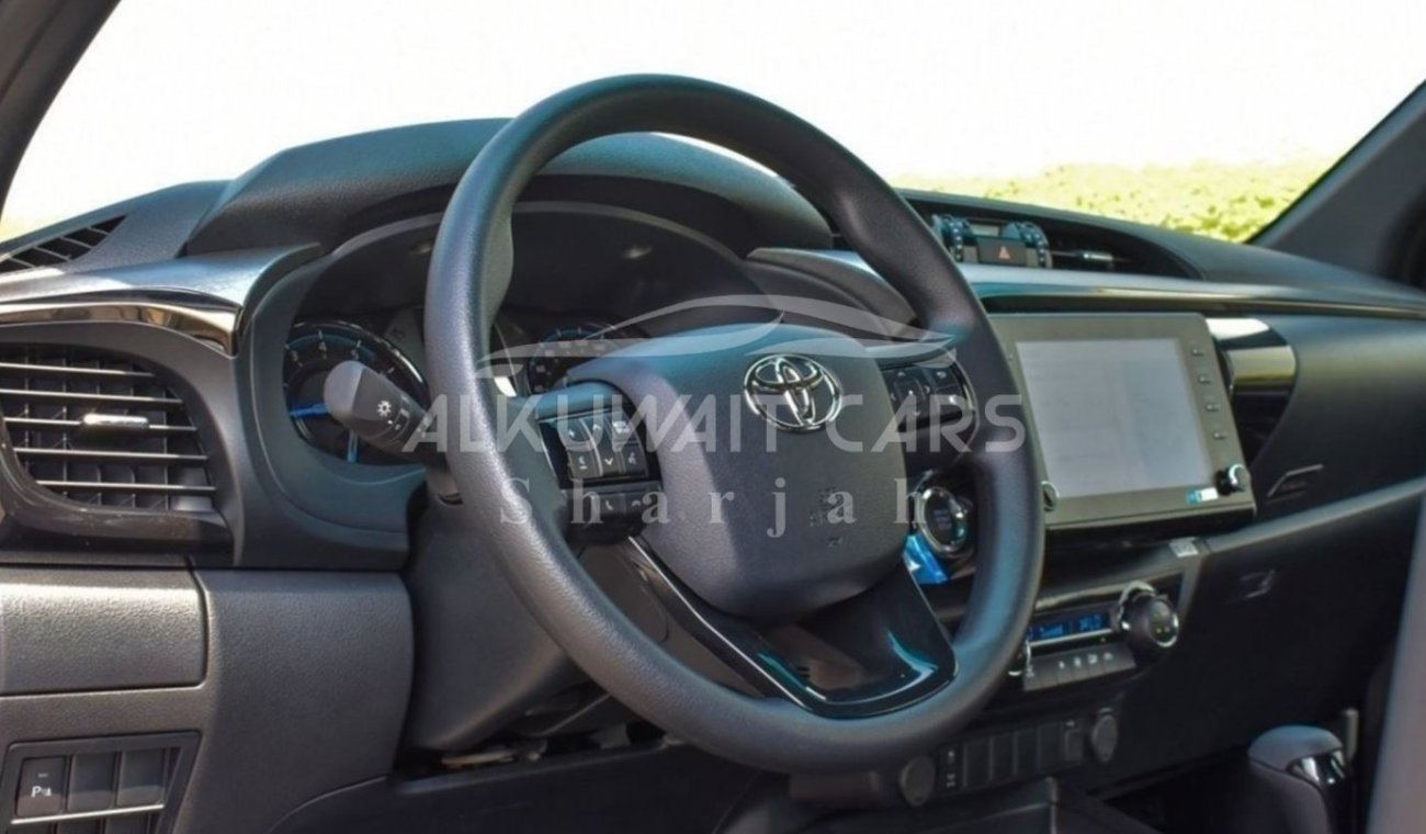 تويوتا هيلوكس Toyota Hilux Adventure 4.0L 4x4 Petrol 2024