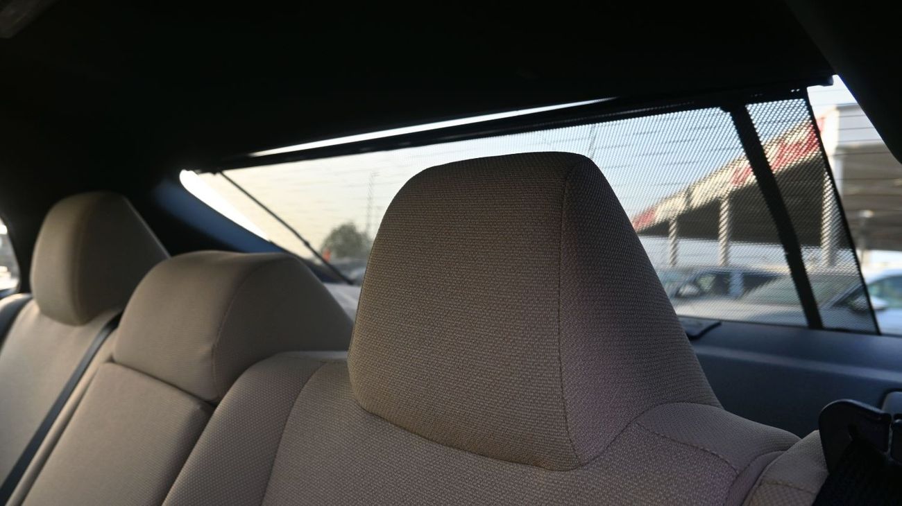 Toyota Camry Toyota Camry -LE- 2.5L Hybrid AT Panorama Full option