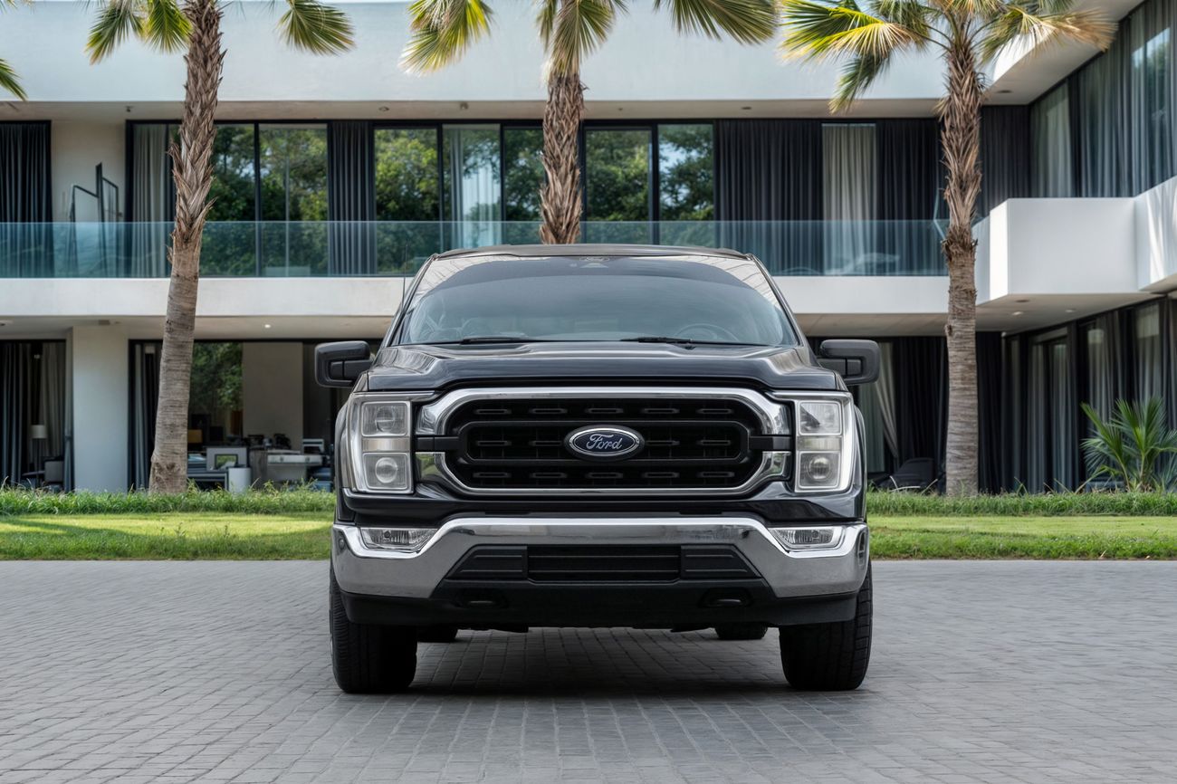 فورد F 150 F-150 XLT | 2,742 P.M | 0% Downpayment | V8 | Ford Warranty & Service!