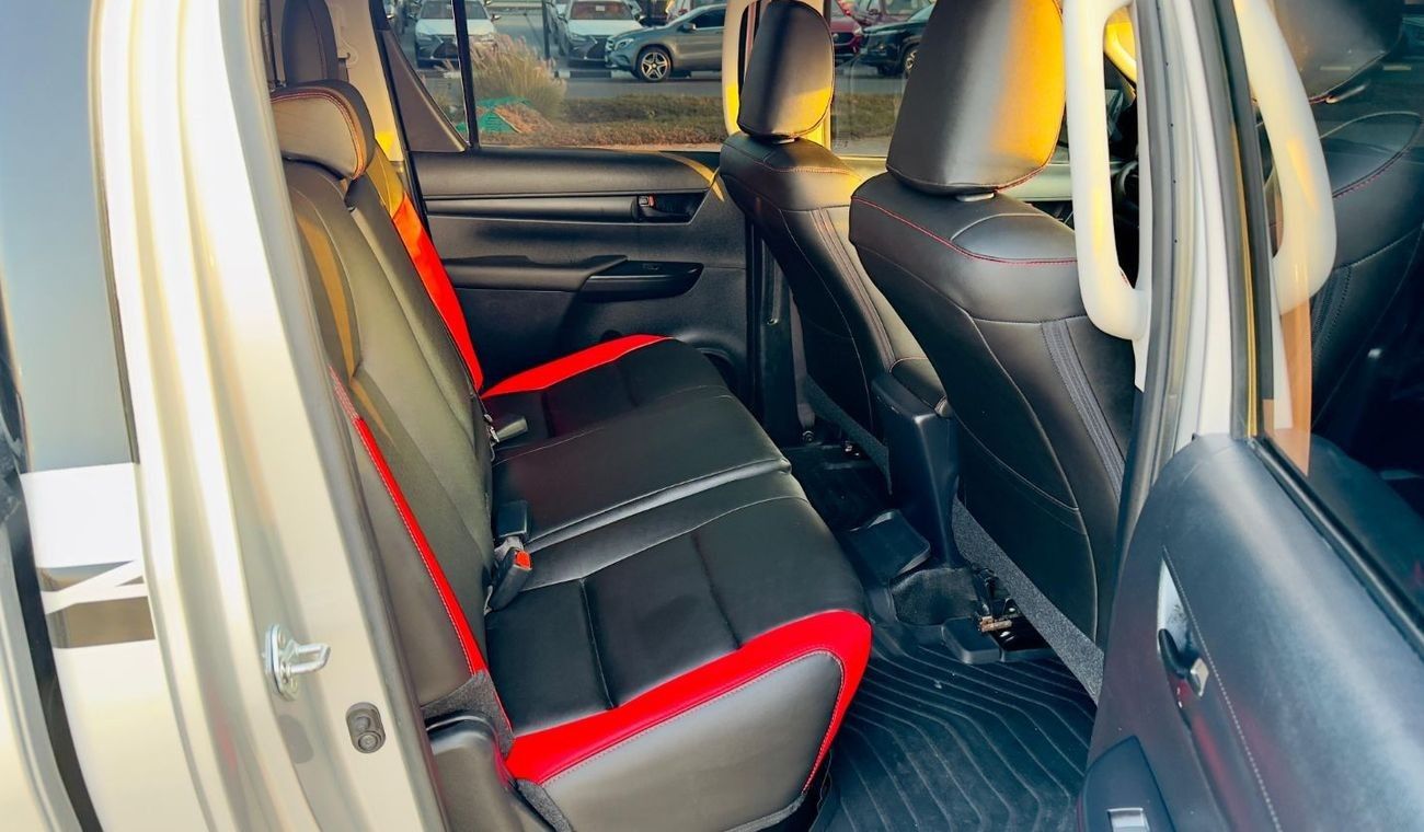 تويوتا هيلوكس GR SPORT KTI | RHD | ROOF MOUNTED LED LIGHTS | 2.8L DIESEL ENGINE | 2WD | (AT) | 2022 | ELECTRIC SEA