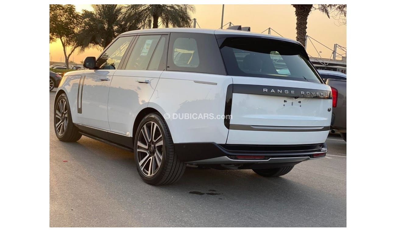 لاند روفر رينج روفر GCC SPEC UNDER WARRANTY AND SERVICE CONTRACT