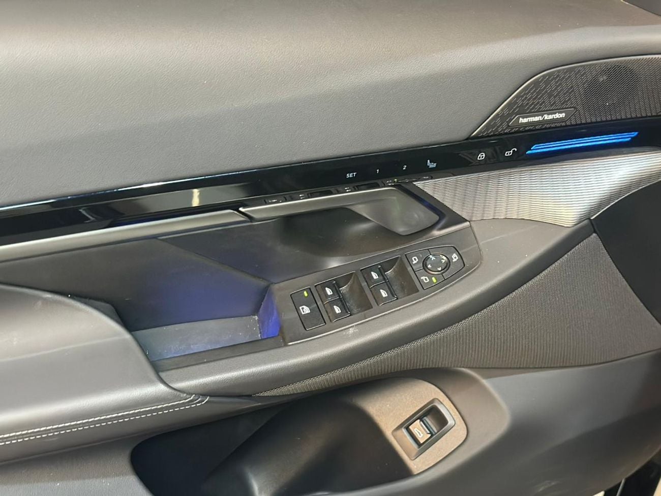 BMW 520i Executive 1.6L BMW 520i M-Kit | 2024 | KOREAN SPACE | FULL OPTIONS