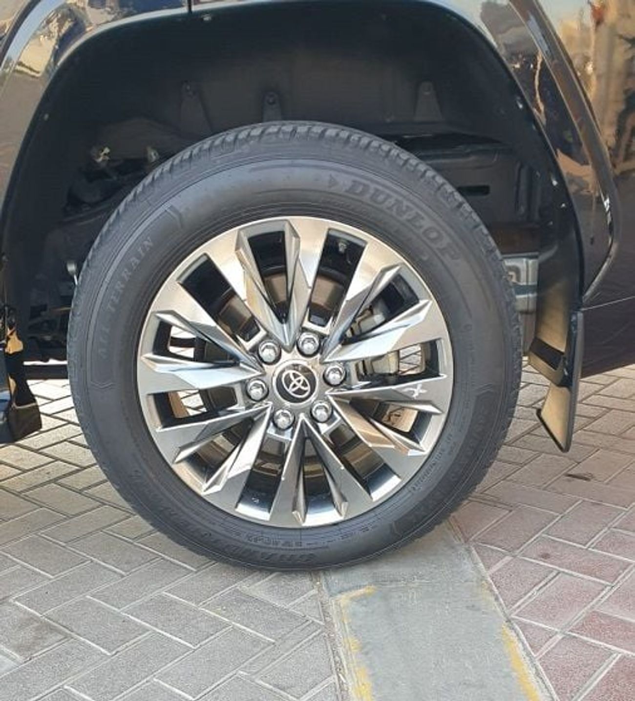 Toyota Land Cruiser GXR 4.0L