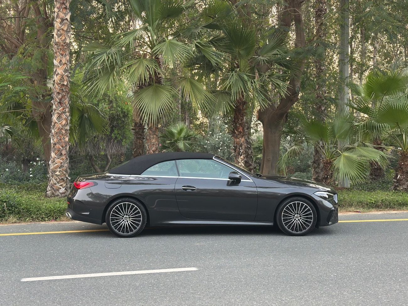 Mercedes Benz CLE200 Diesel 2025 CLE 220d Convertible | 2.0L 4-Cylinder Diesel | 220 HP | Perfect Condition