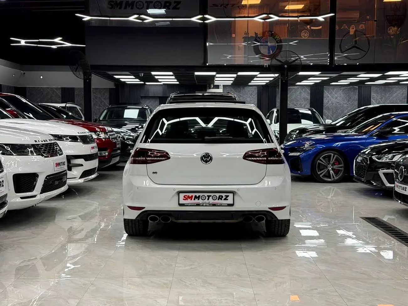 فولكس واجن جولف ار Vw R | 1 Owner | Original Paint | GCC Specs | No Accidents